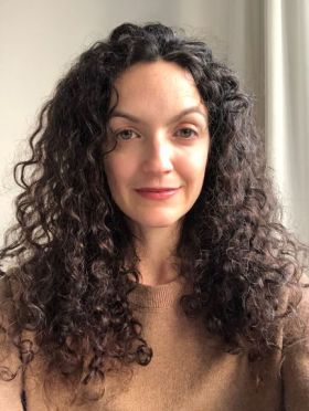 nora profile nov 2020_1_clean_small profile